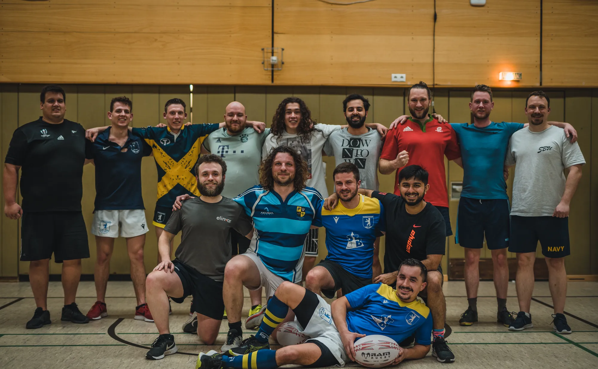 Mannschaftsbild des SCS Rugby Berlin in der Halle
